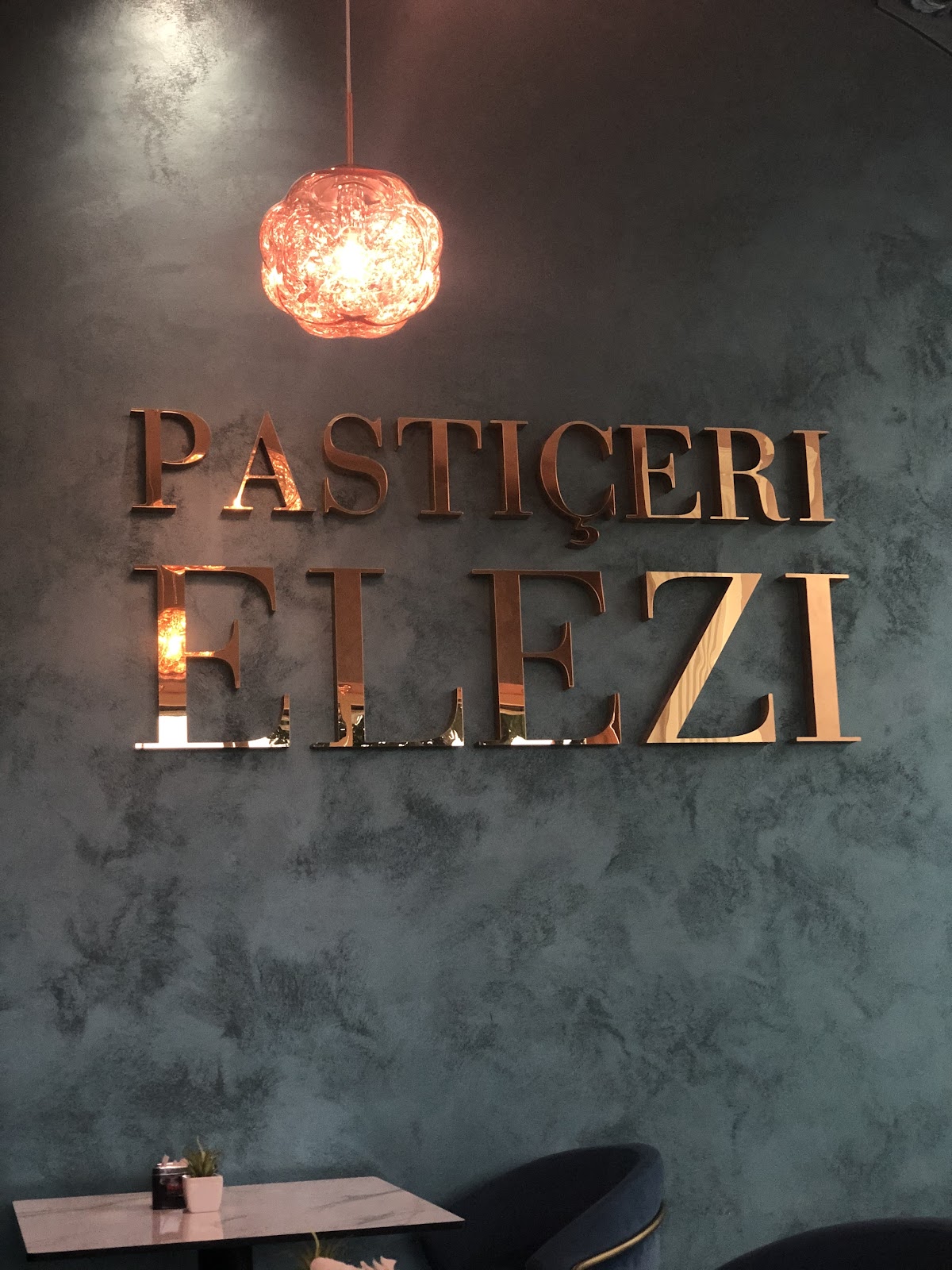 Pastiçeri ELEZI