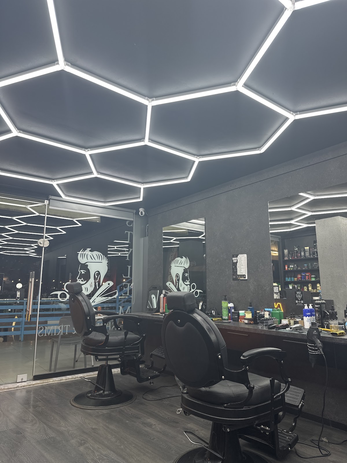 Barber Shop Miri 4 Sarande