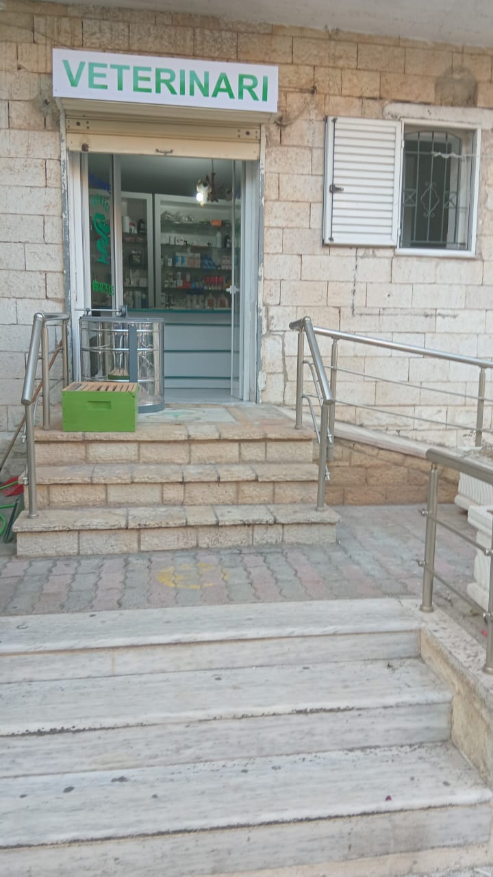 Veterinary&Pharmacy Clinic