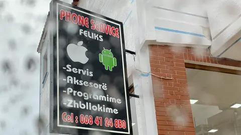 Phone Service Feliks