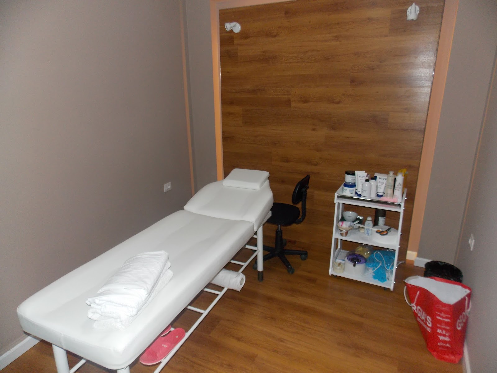Queen Dea Nails & Spa