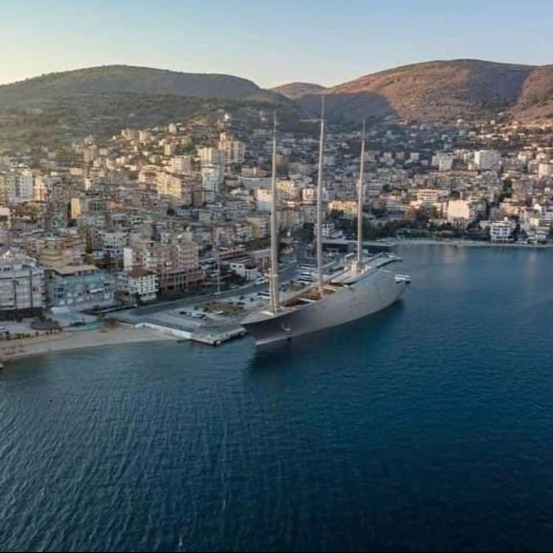 Taxi Saranda Mikel