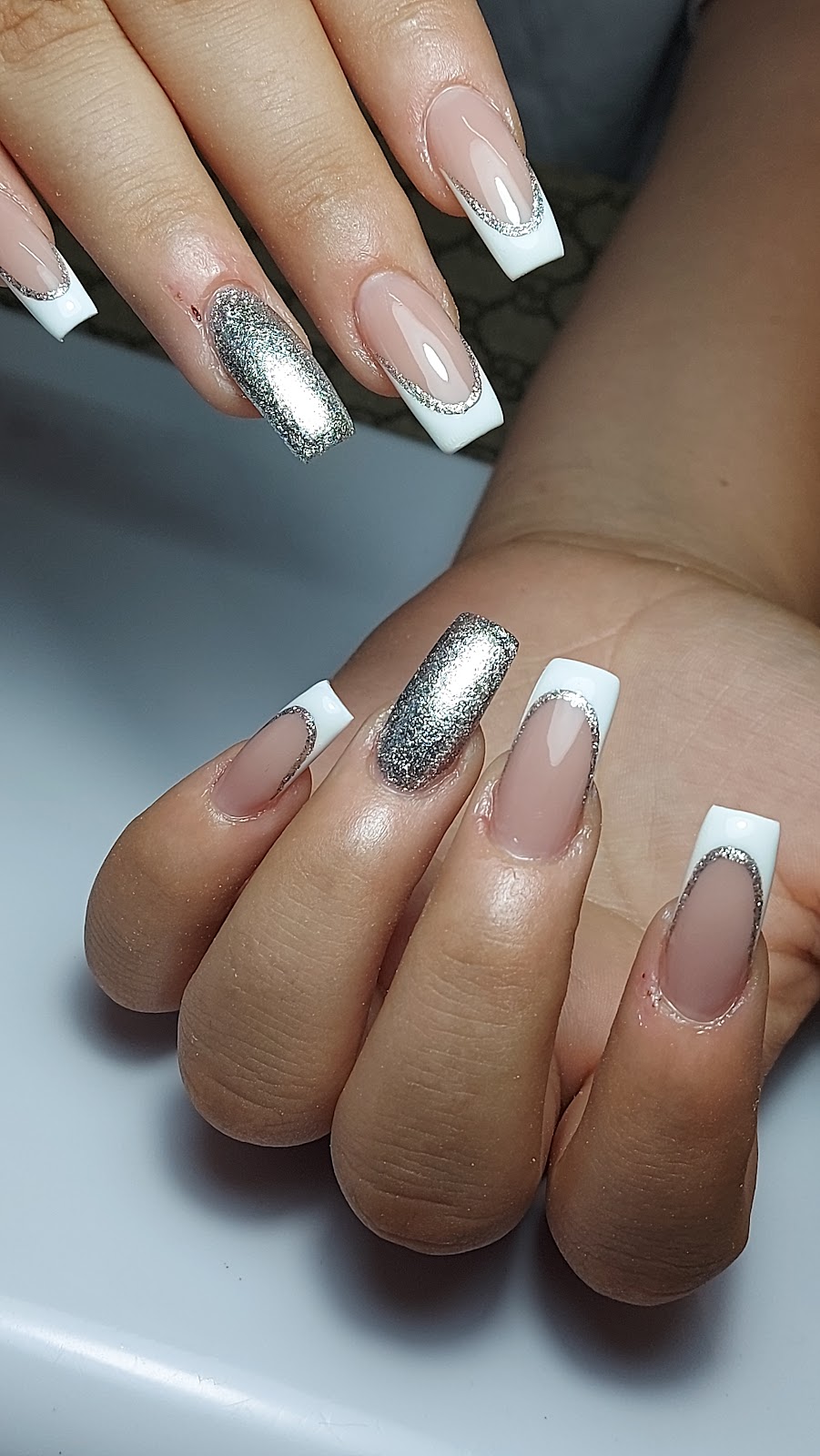 Emma nails