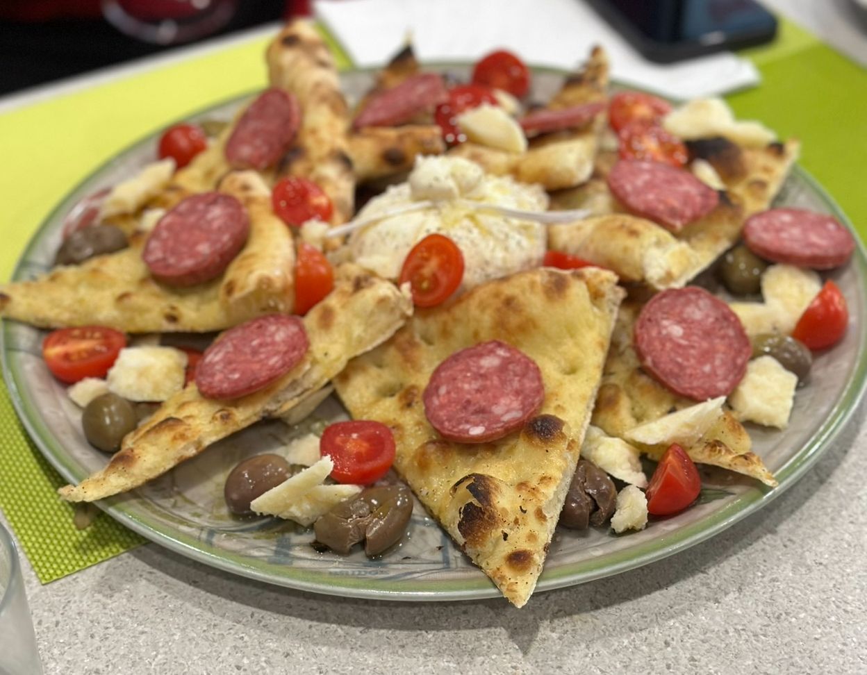 Bar Pastiçeri Pizzeria MILEA