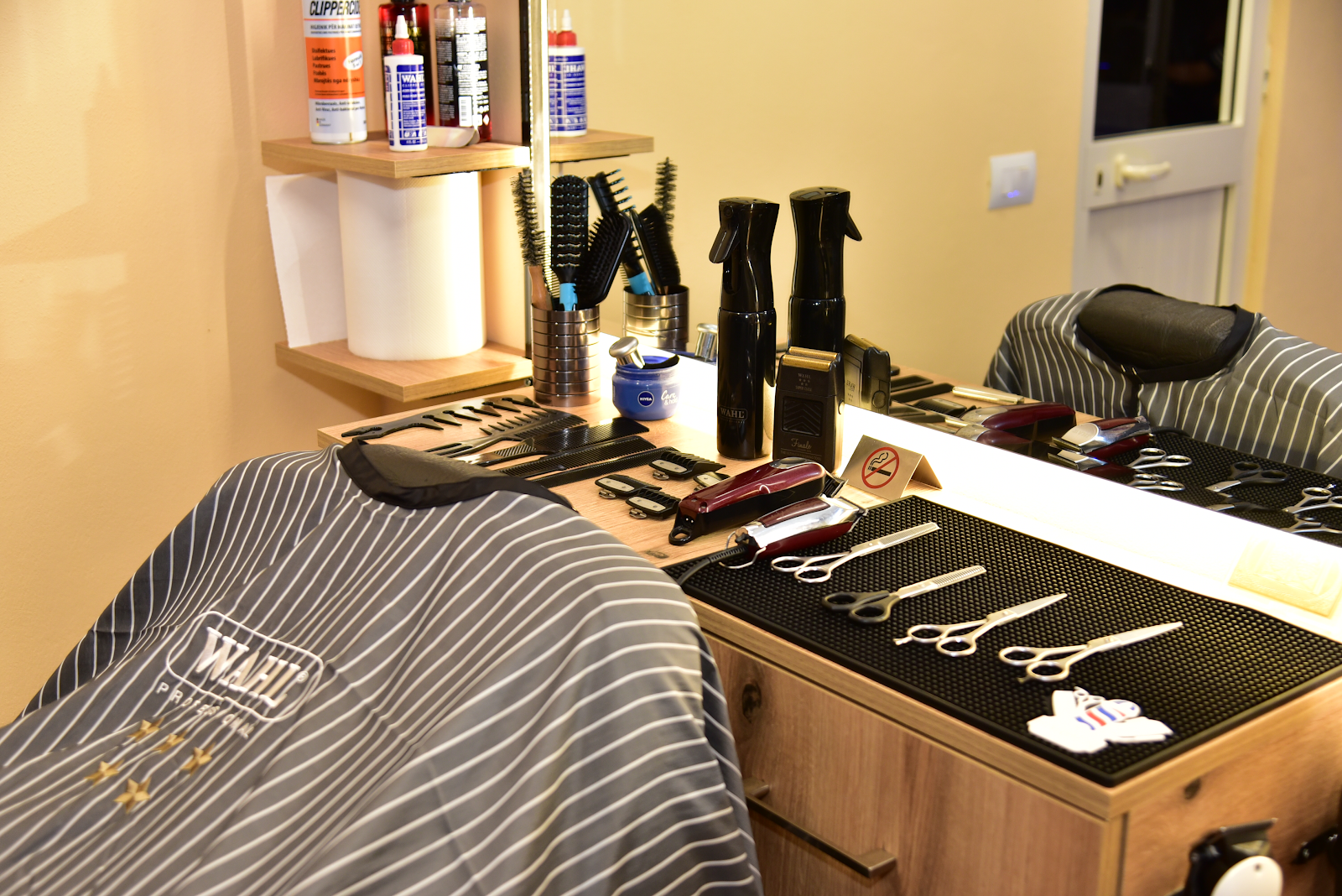 Reni Barbershop