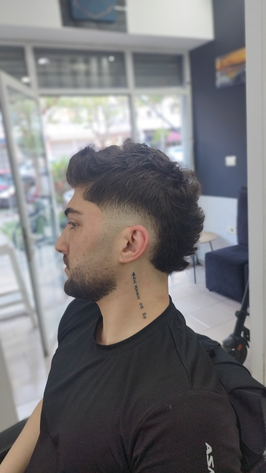 ARTINAL barber shop