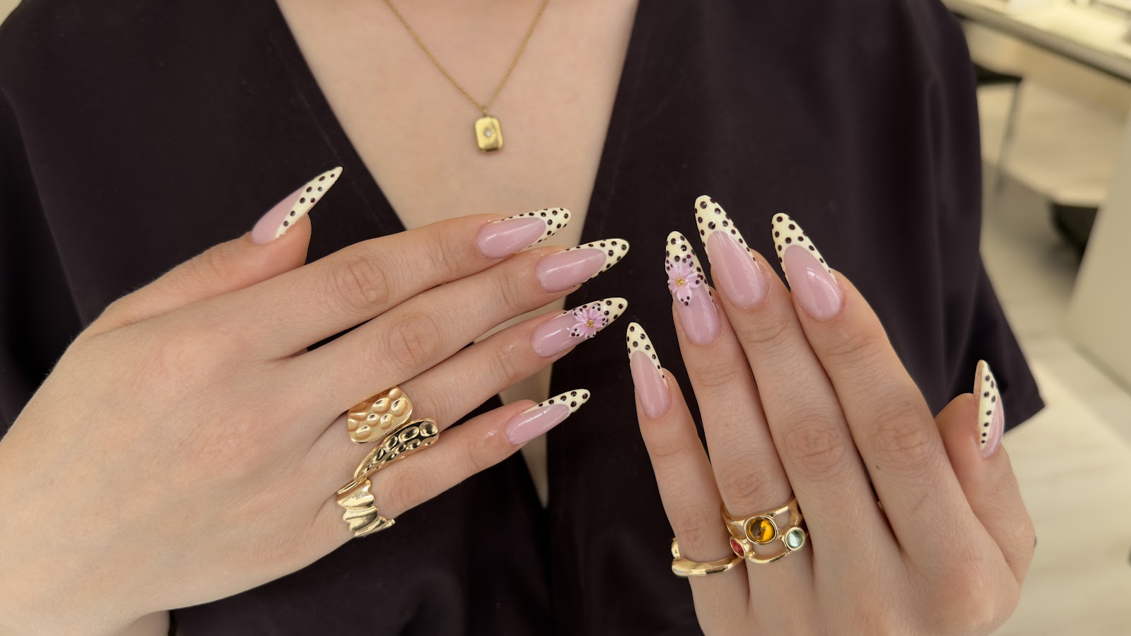 Stelina Nail House