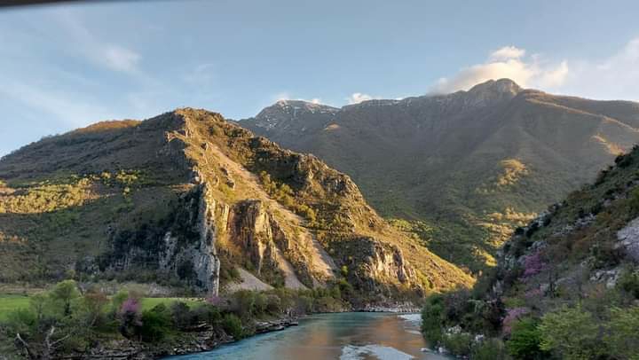 Bujtina Peshtan