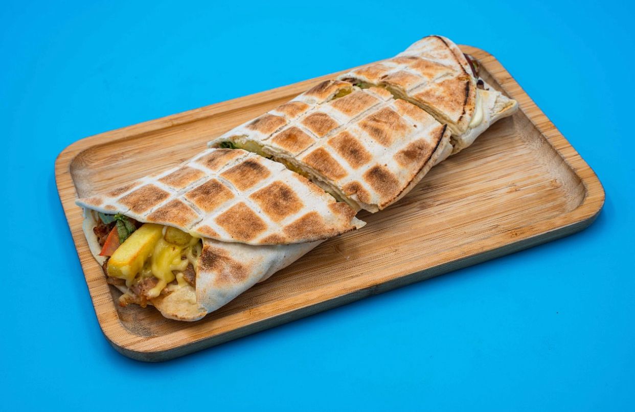 FAST FOOD UJE I FTOHTE TEPELENE
