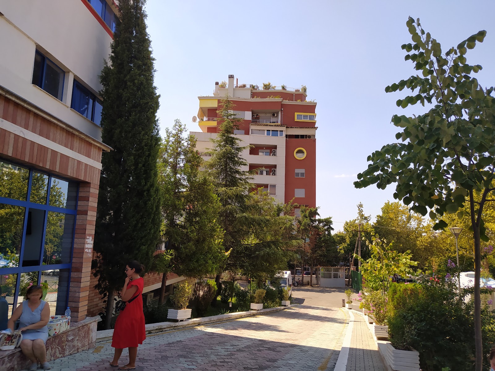 Spitali Universitar Obstetrik Gjinekologjik "Koço Gliozheni"