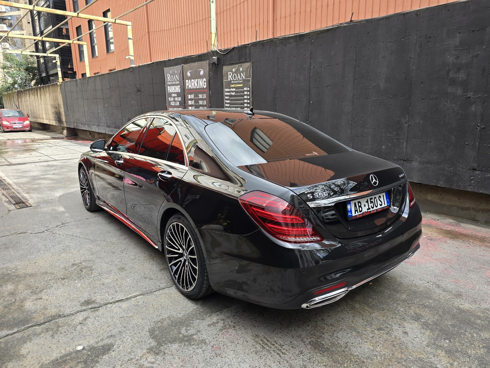 Lavazh Roan - Car wash in Tirana
