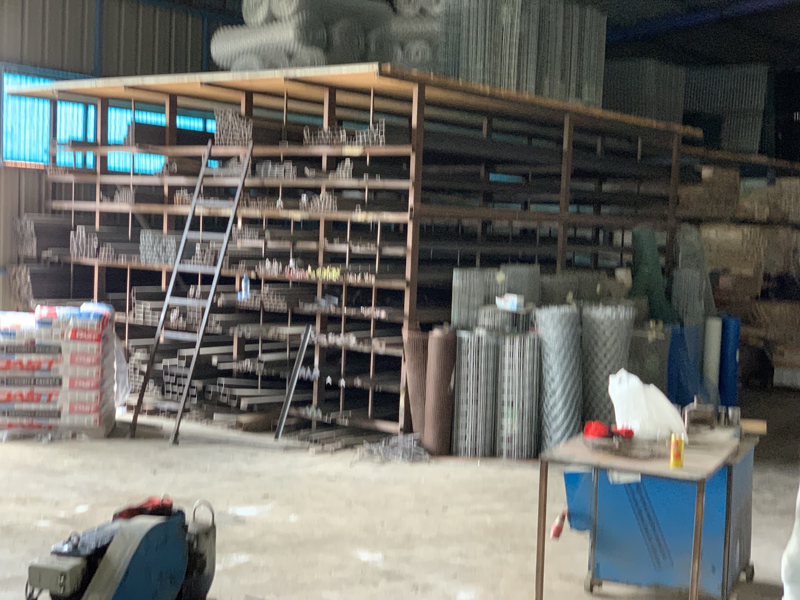 Materiale Ndërtimi Pobrat (Tori&Dane Cjapi)