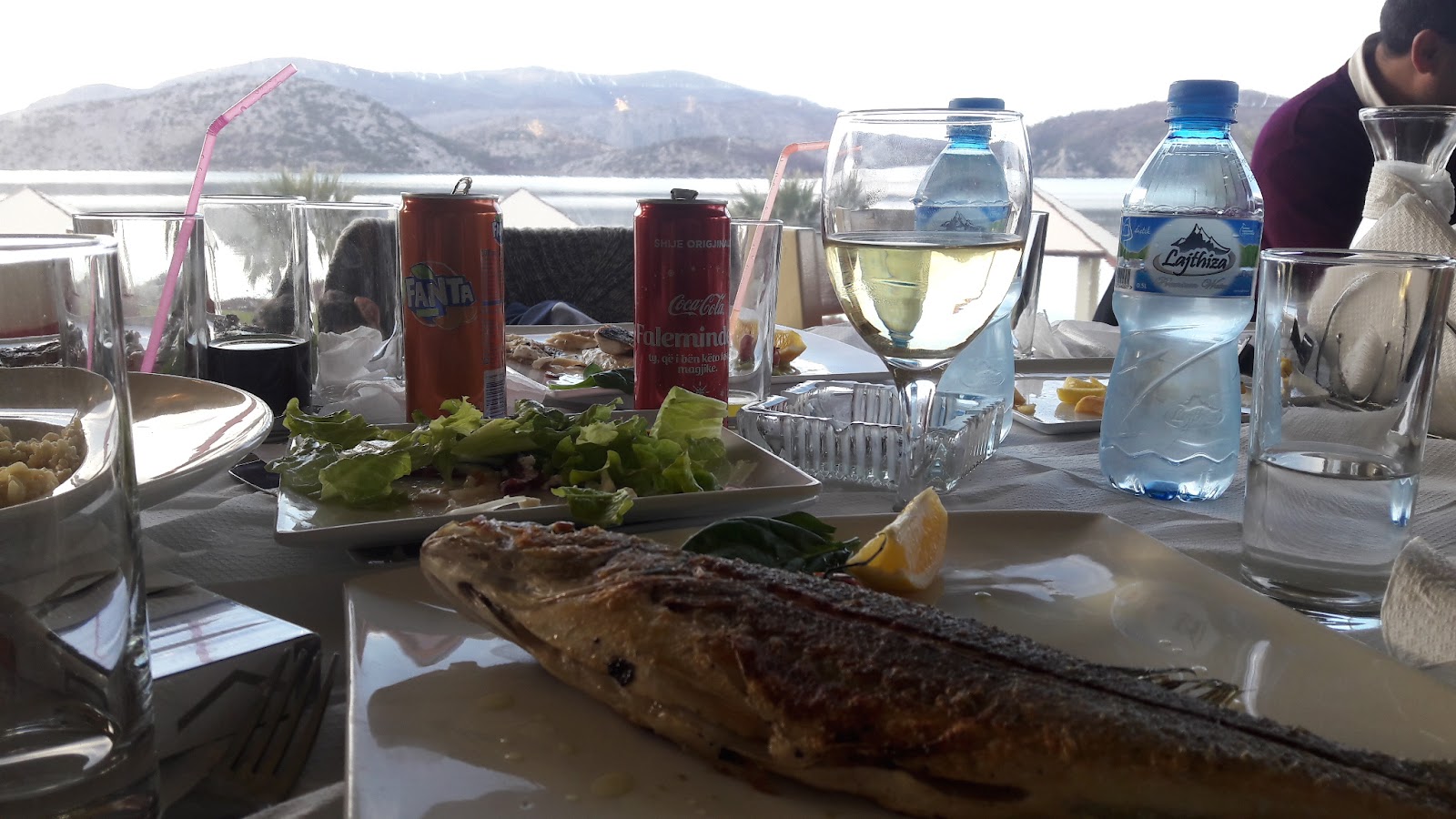 Perla Bar Restaurant