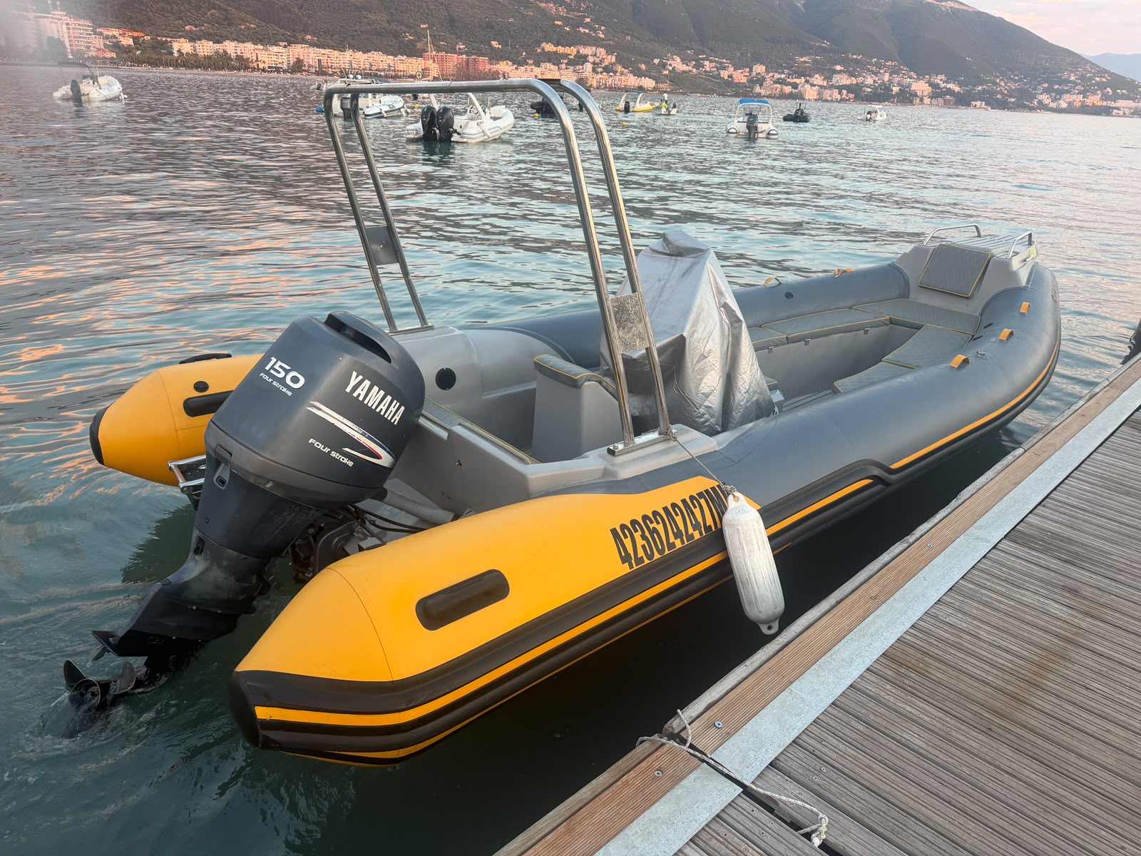 Boat Trip Albania Vlore - Udhetim me anije dhe gomone
