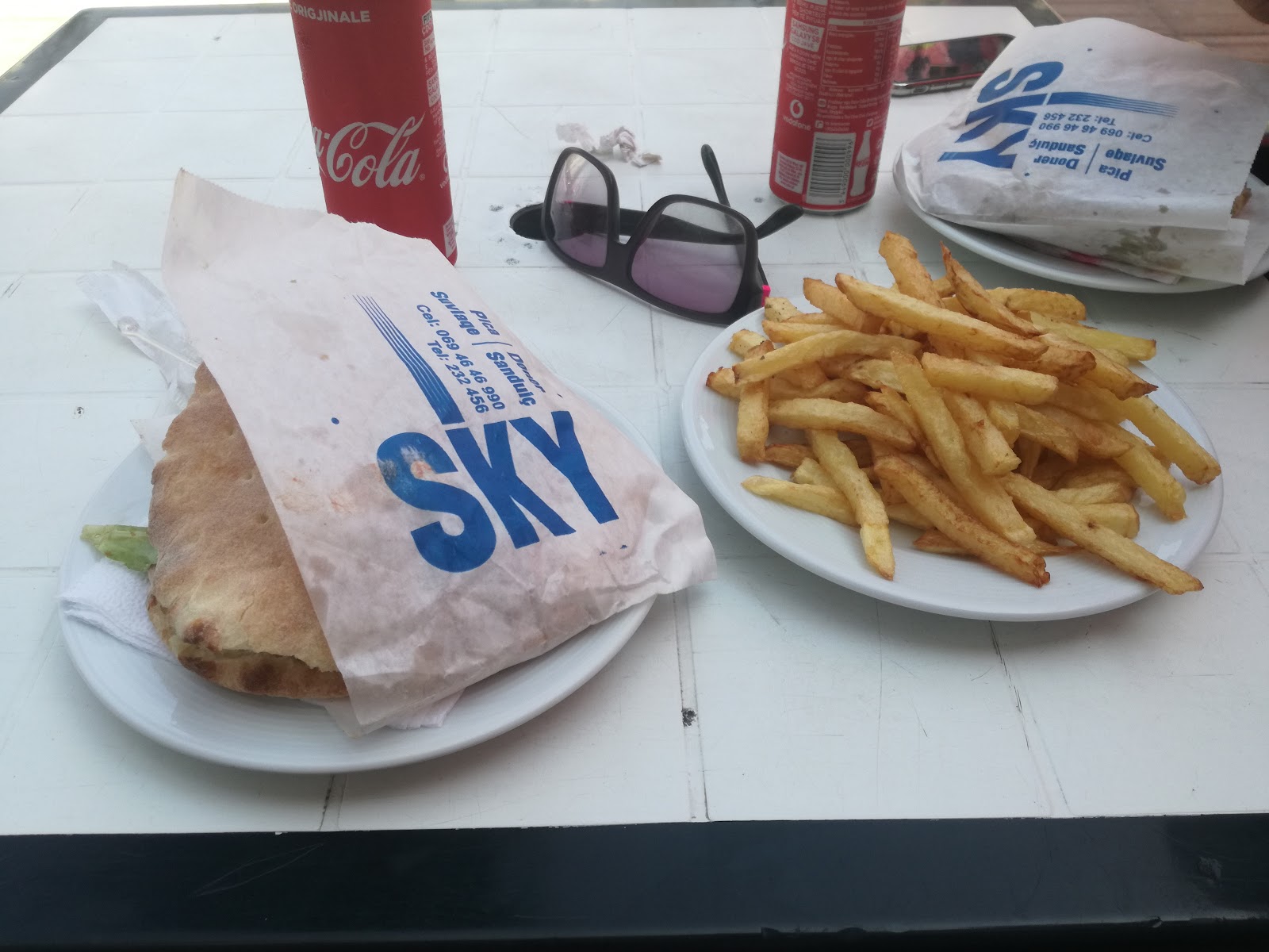 Sky 2 Fast Food