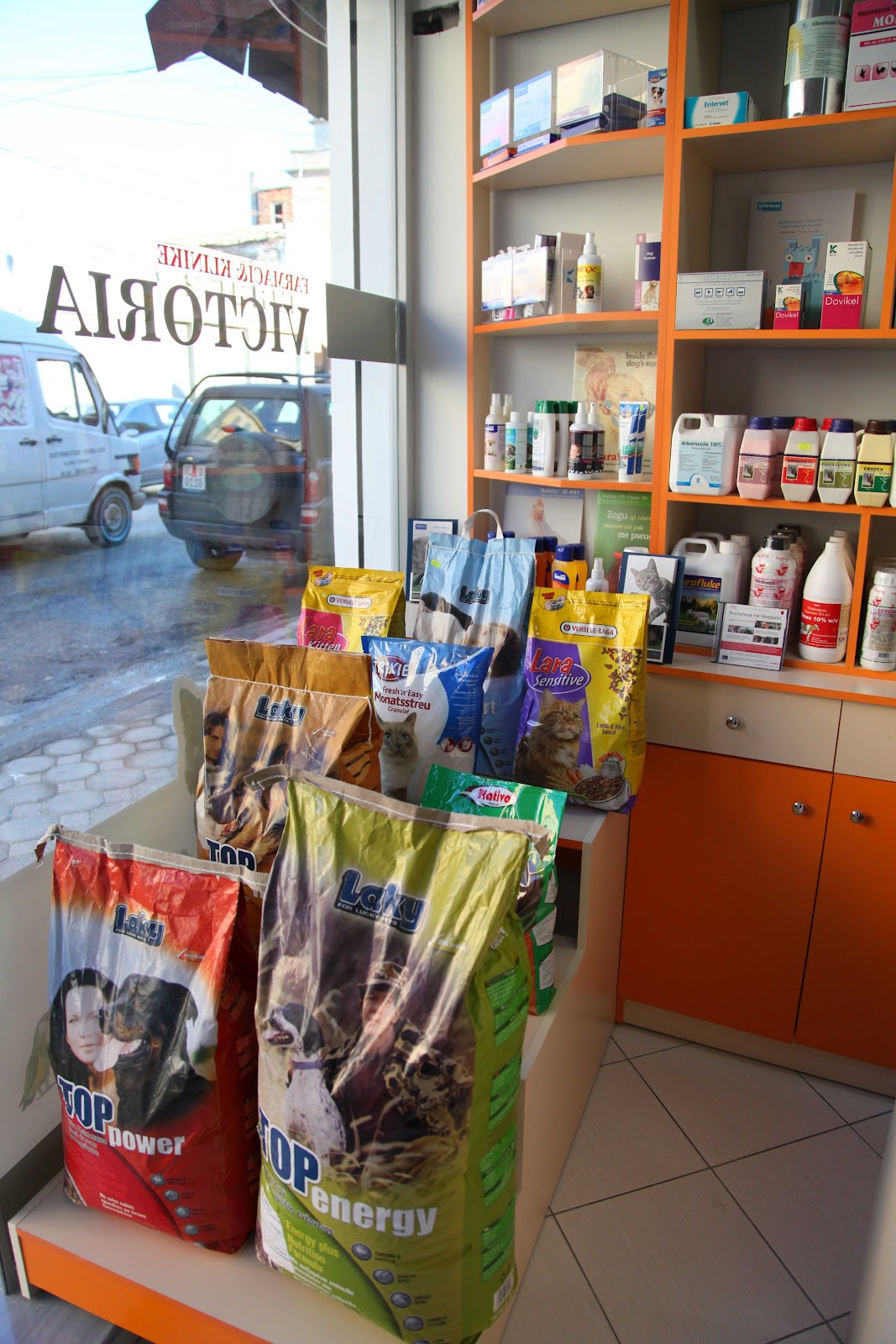 Klinikë Veterinare - Pet Care - Victoria