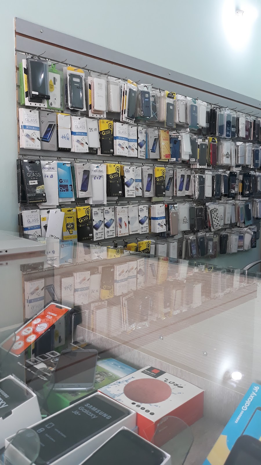 Servis Celulari Fredi