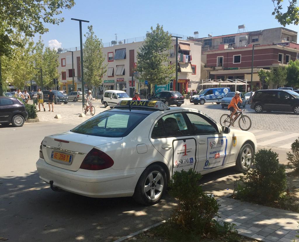 Taxi Vlore Leo