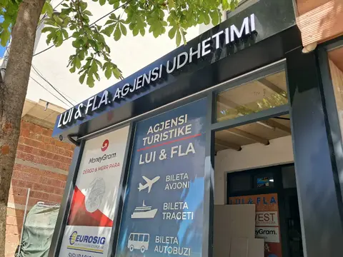 Agjensi Udhëtimi Lui & Fla Vore