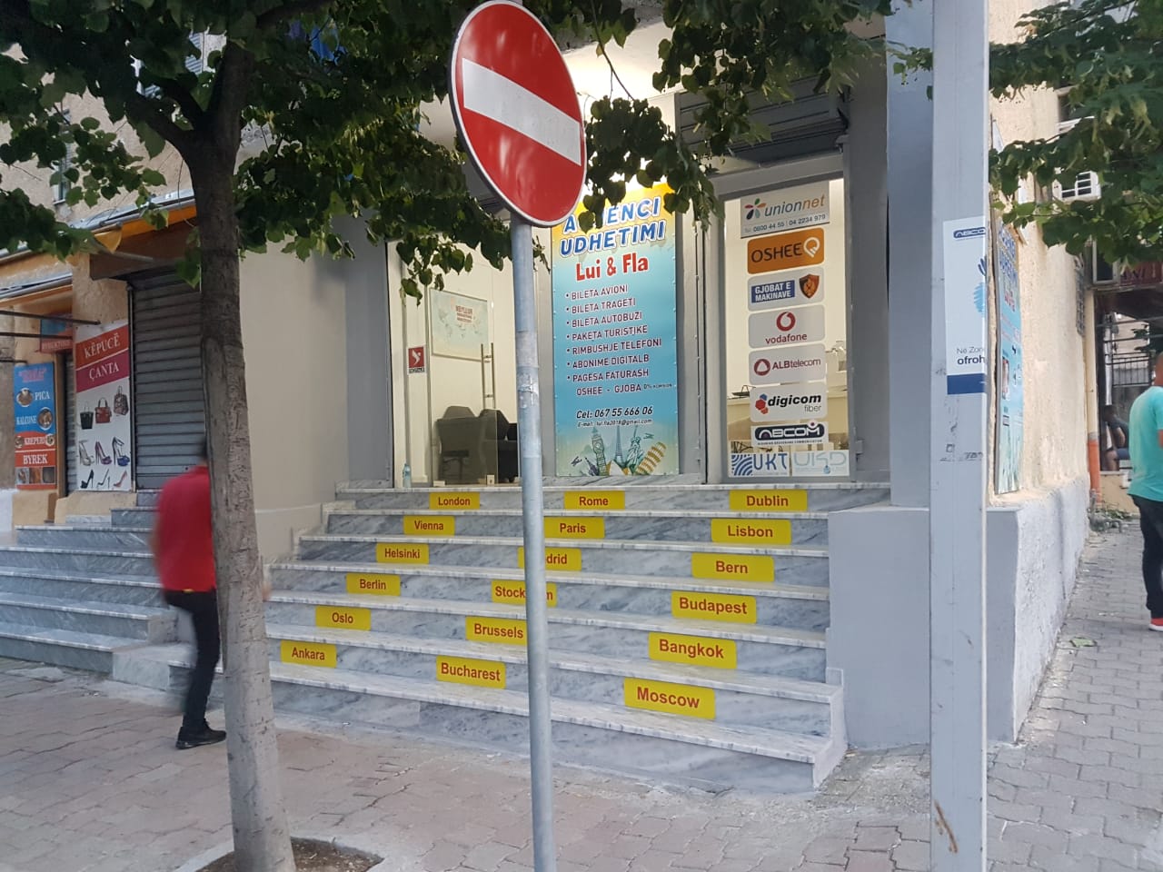Agjensi Udhëtimi Lui & Fla Vore