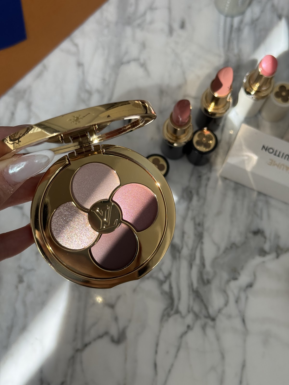 Paris Parfumeri Cosmetique