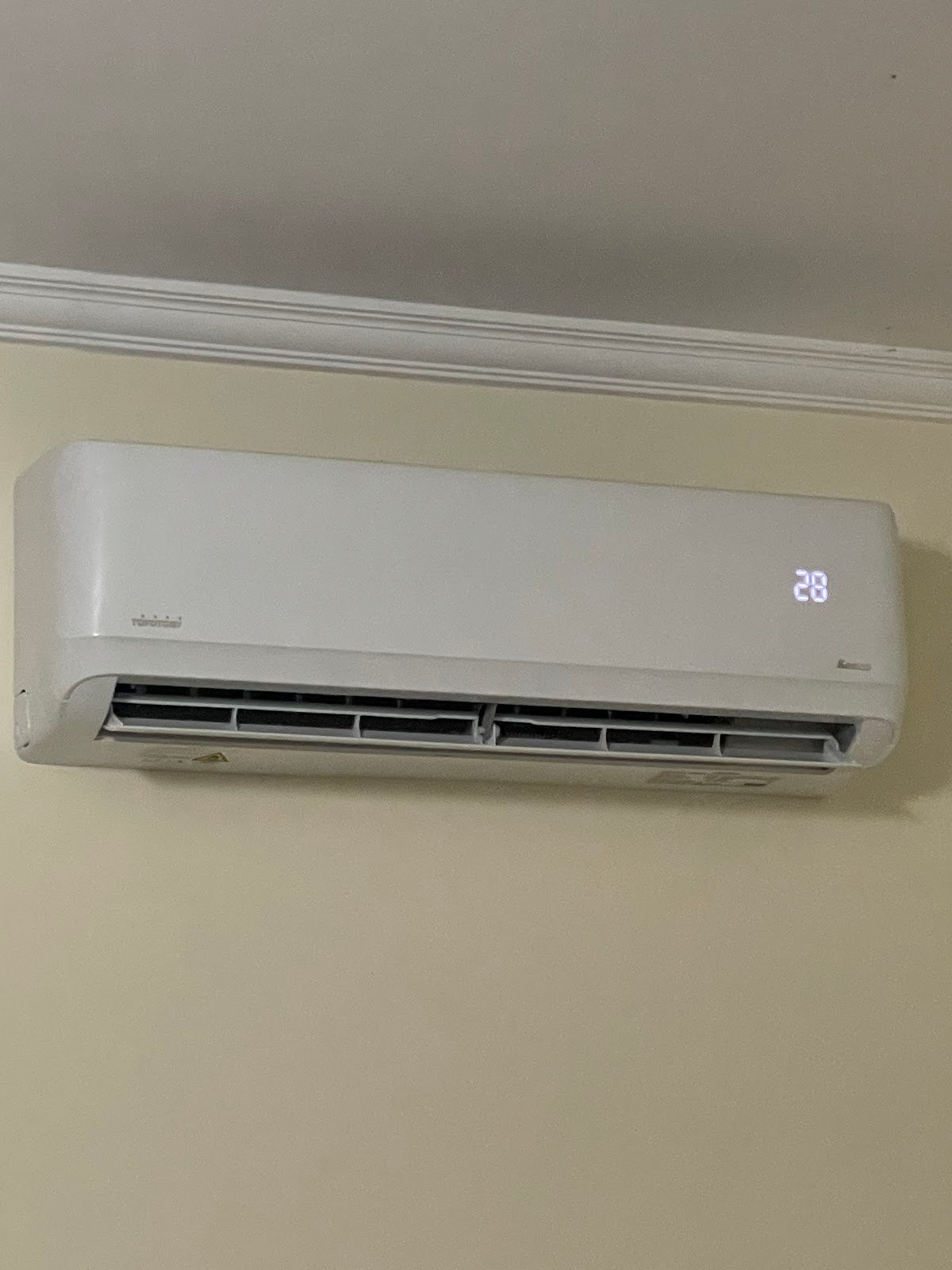 Klima Solutions Tirane (Teknik / Montim / Shitje / Pastrim Kondicioneri)