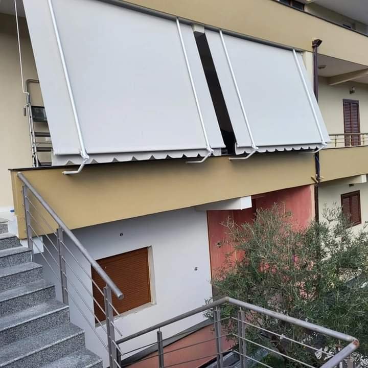 Tenda Dielli Blero Dervishi