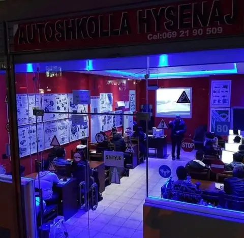 Autoshkollë