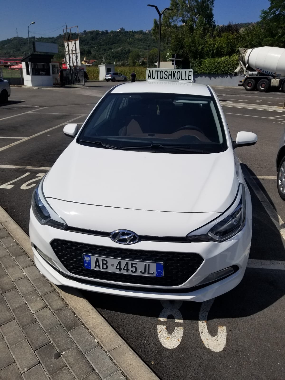 Autoshkoll Sula