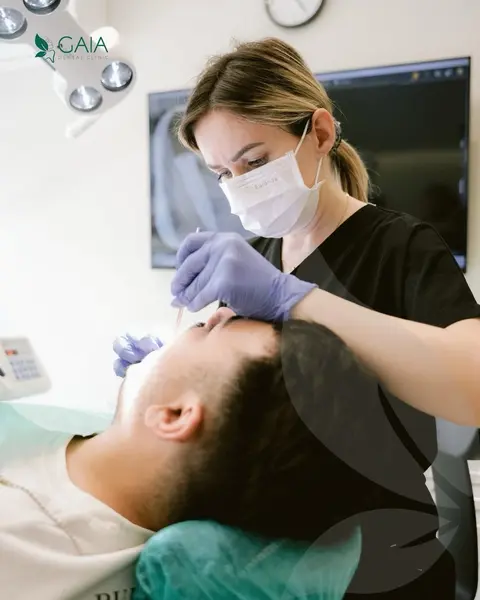 Dentist