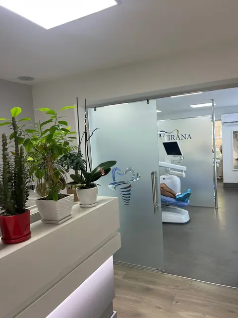 Dentist