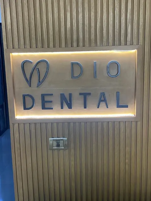 Dentist