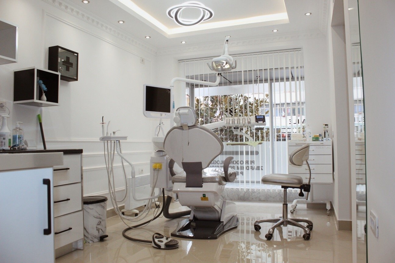 Dental Clinic Luxury Smile