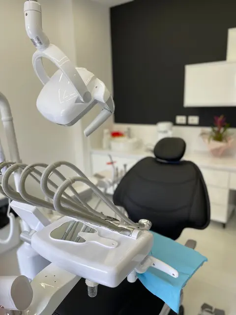Dentist
