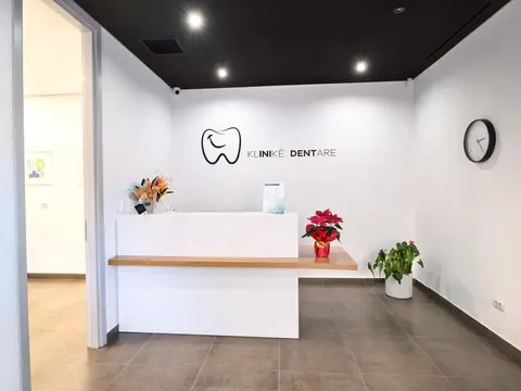 Dentist