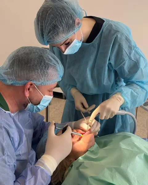 Dentist