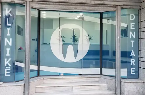 Dentist