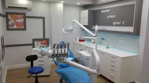 Dentist
