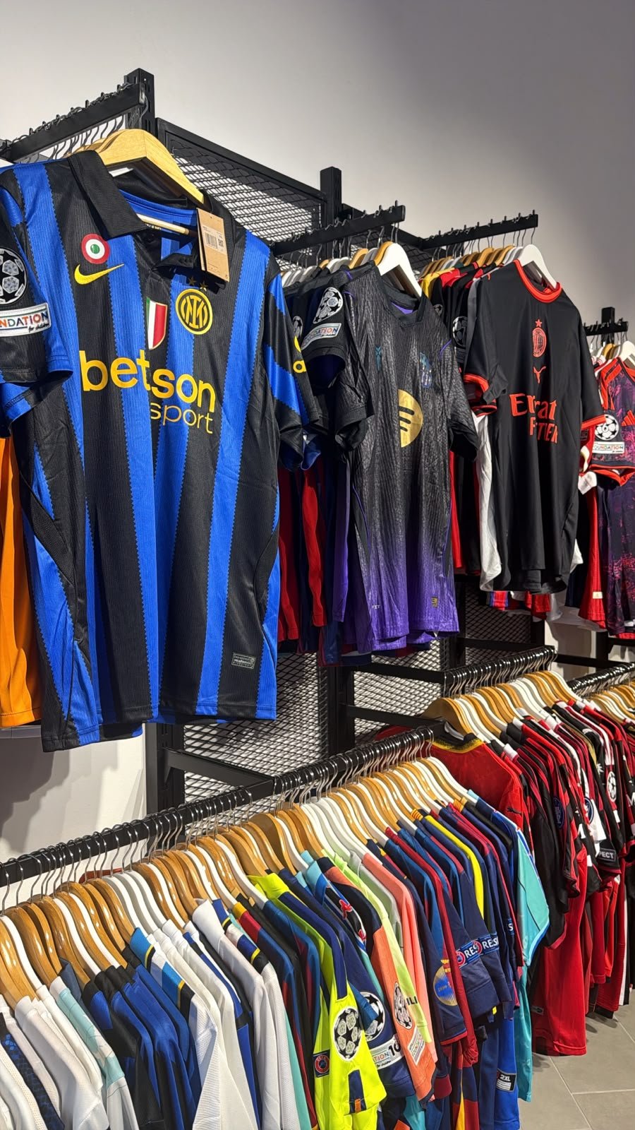 Fanella Futbolli (football jersey)