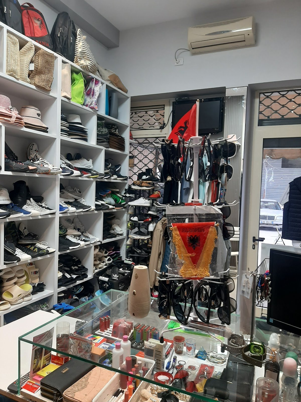 Shoes Artikuj plazhi