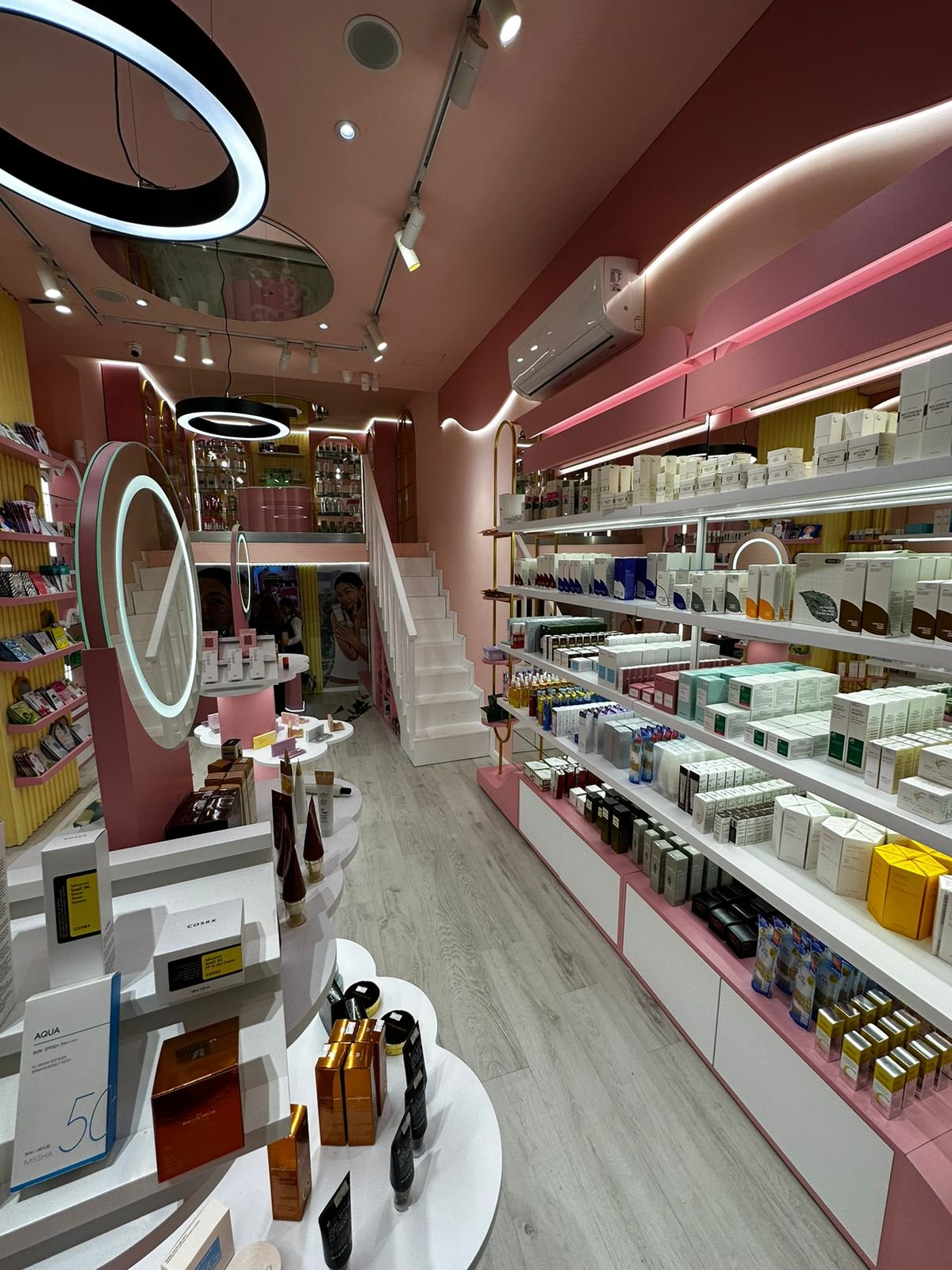 Glowy Skin Korean & Japanese Cosmetics- Rruga e Durresit