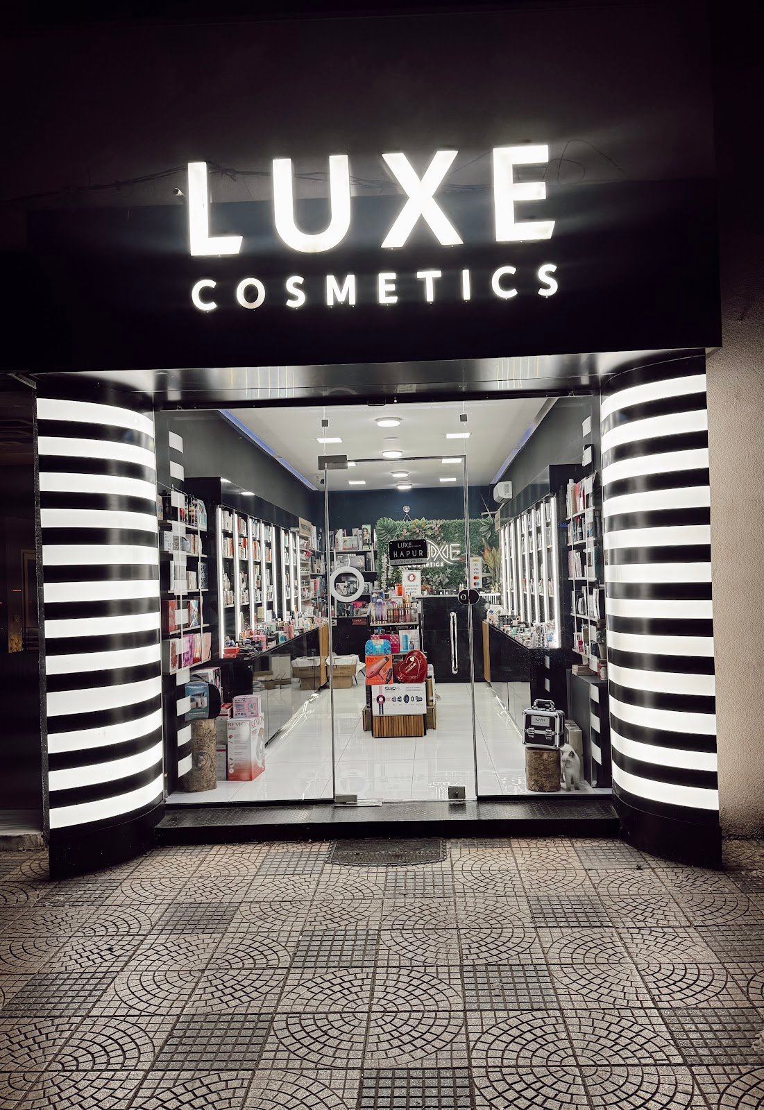 Luxe Cosmetics