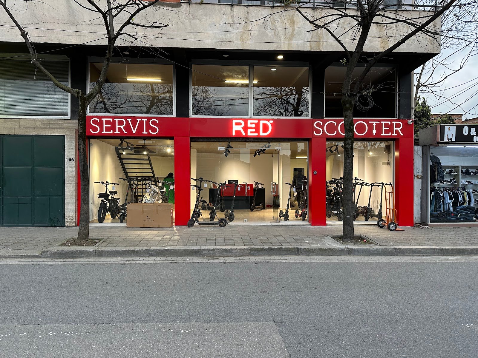 RED SCOOTER (Motorra elektrik)
