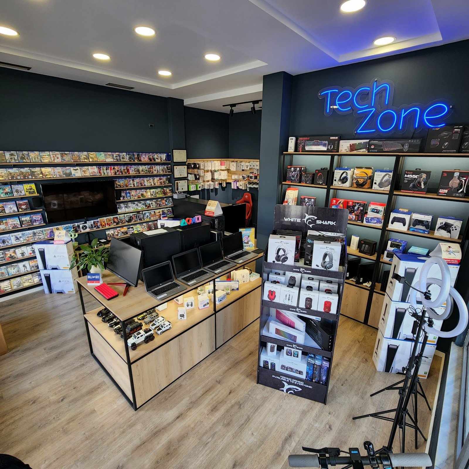 Tech Zone