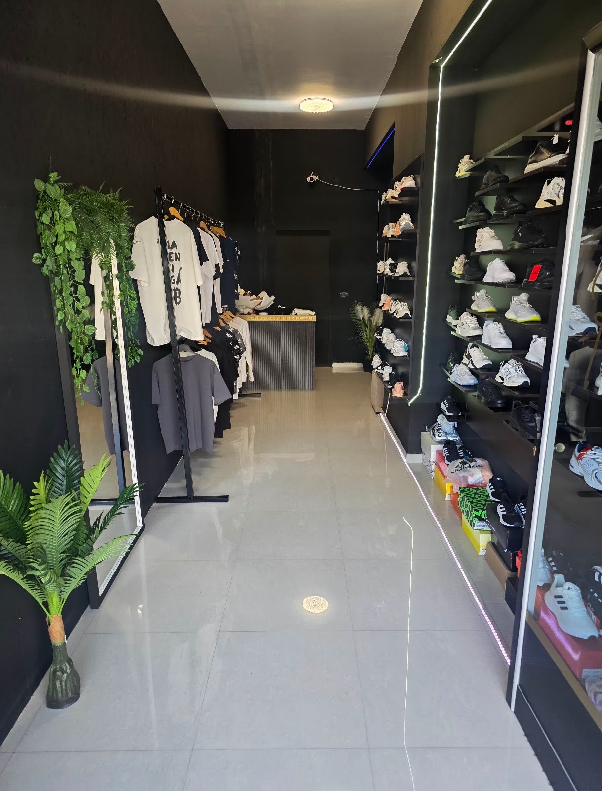 Butik jani