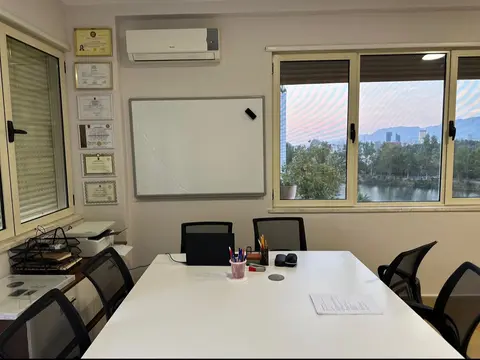 Qendër Trajnimi
