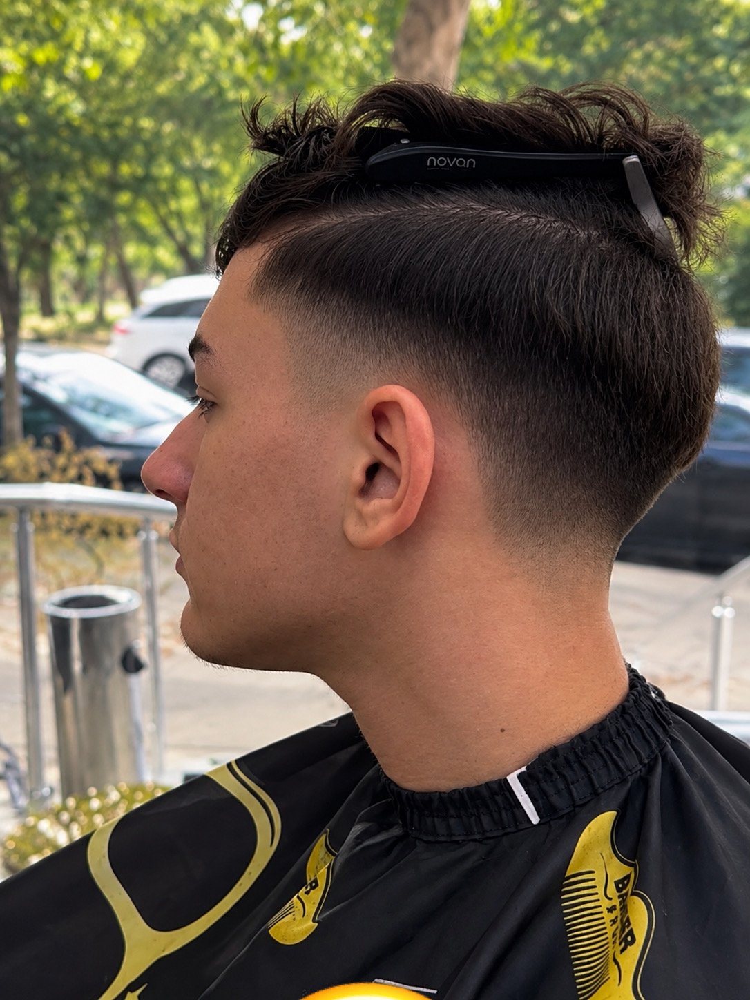 Barbershop Nari's