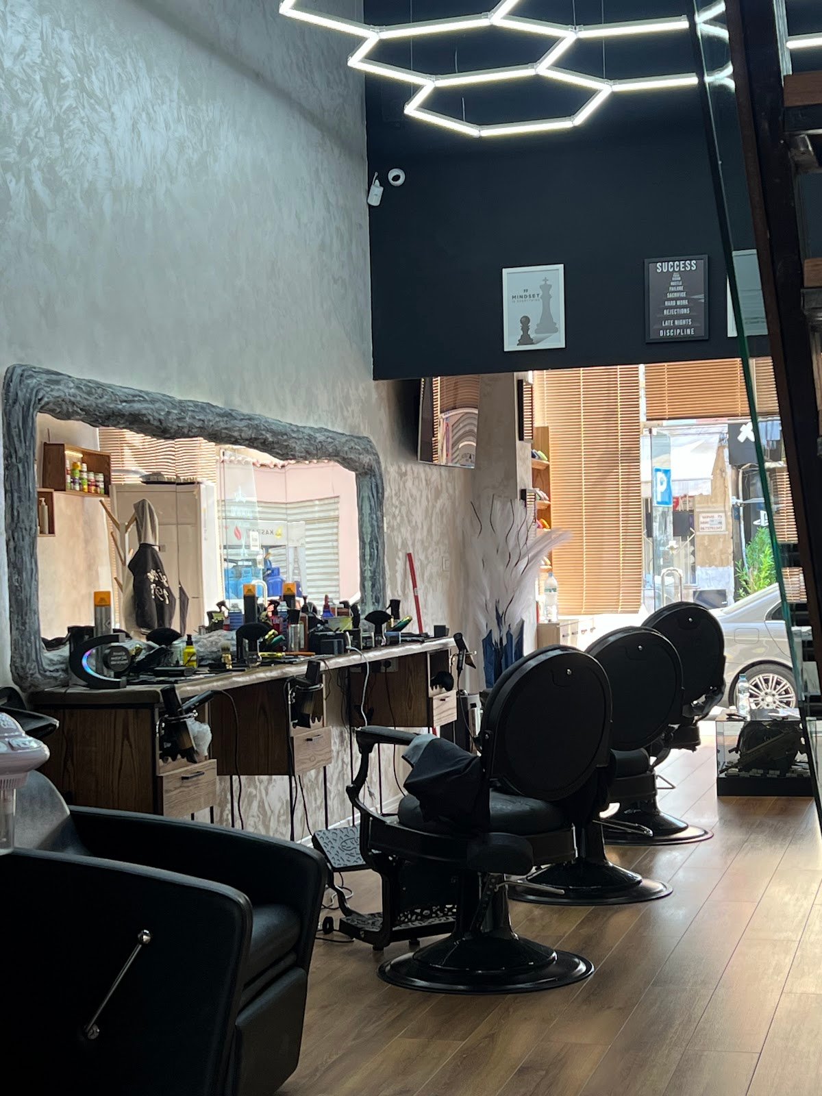 Barber Shop Immortal