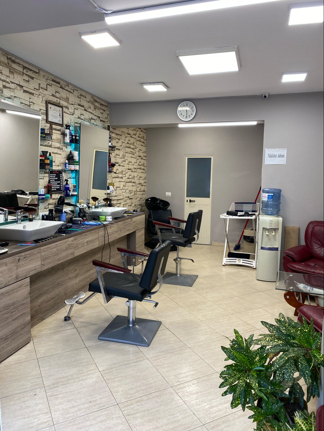 Barber Shop Tani