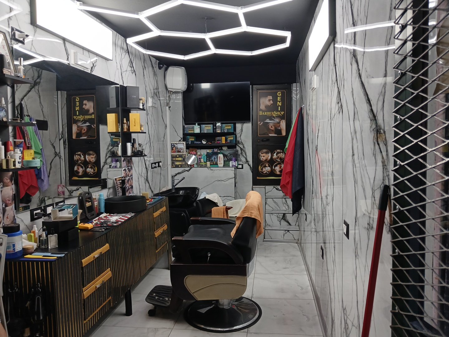 GENI "Barber-Shop" STADIUMI-DURRES, Master-GENI